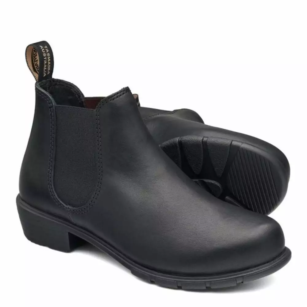 Blundstone Women's Series Low Heel 2068 In Black 5 Blundstone Women's Series Low Heel 2068 In Black - Image 3