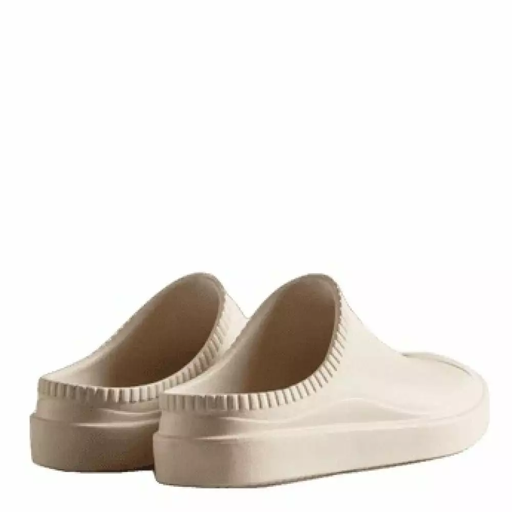 Hunter Women's In/Out Bloom Clogs In Willow White 5 Hunter Women's In/Out Bloom Clogs In Willow White - Image 3
