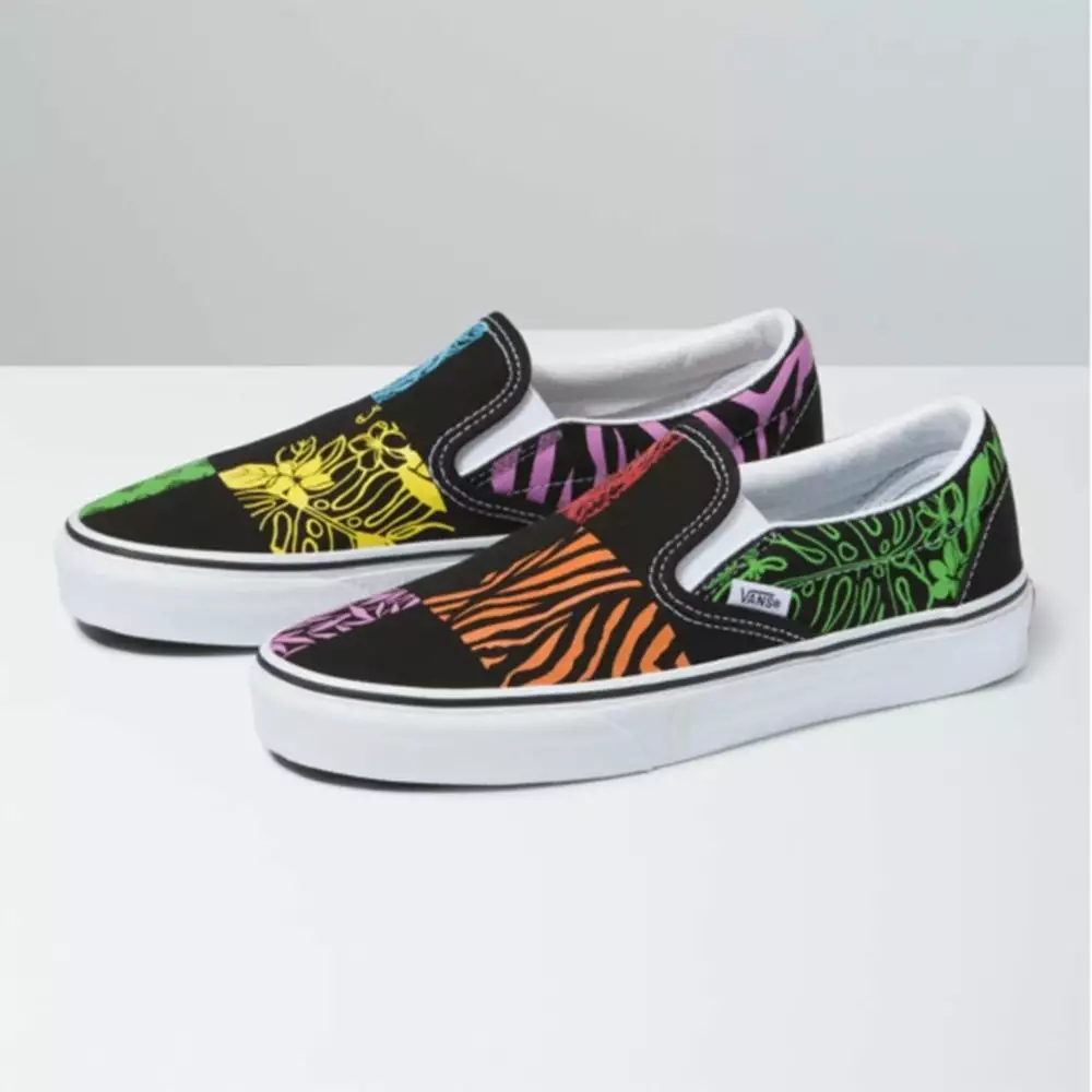 Vans X Crayola Classic Slip-On In DIY/Trace Your Dreams 4 Vans X Crayola Classic Slip-On In DIY/Trace Your Dreams - Image 2