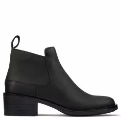 Clarks Women's Memi Zip In Black Leather