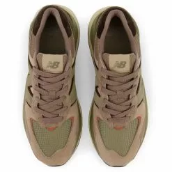 New Balance Women's 57/40 In Mushroom With Sweet Caramel 8 New Balance Women's 57/40 In Mushroom With Sweet Caramel -Outdoor Shoes Shop m5740rsb 3 1100x