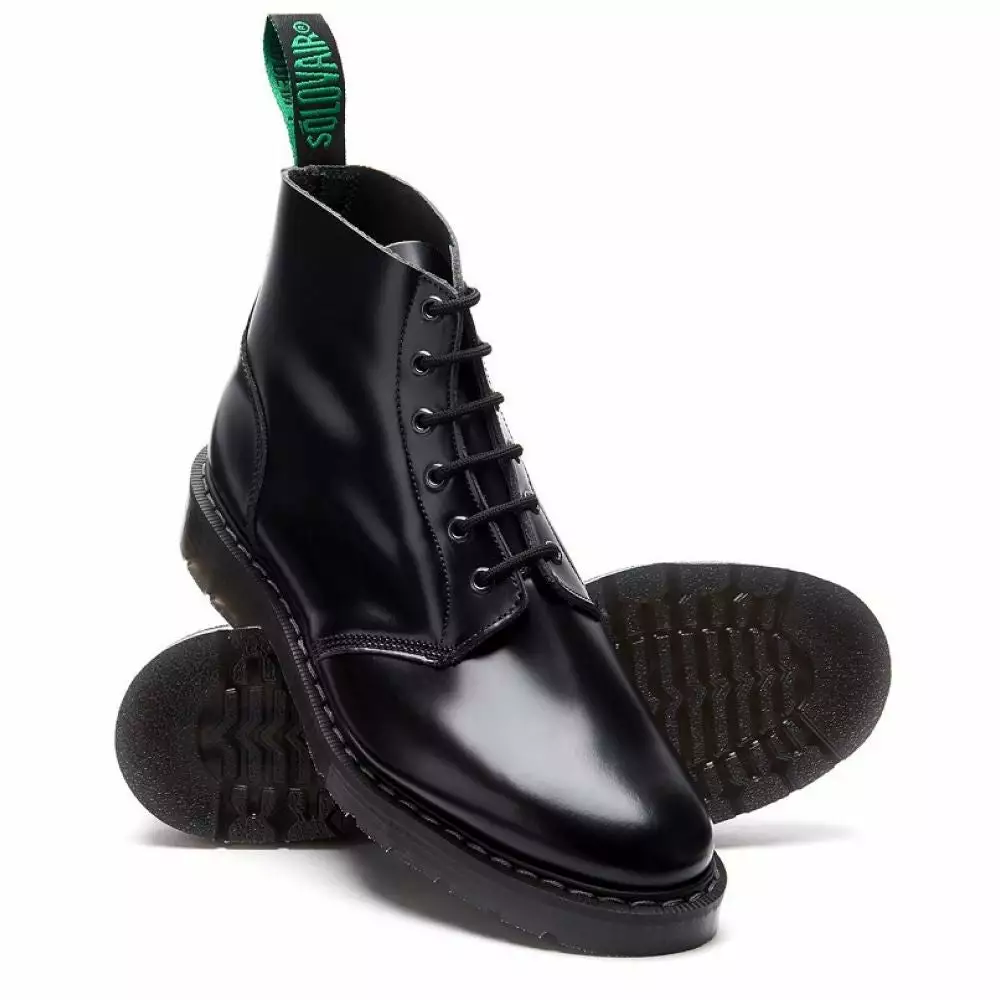 Solovair 6 Eye Astronaut Boot In Black Hi-Shine 4 Solovair 6 Eye Astronaut Boot In Black Hi-Shine - Image 2
