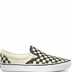 Vans ComfyCush Slip-On In Checkerboard/White